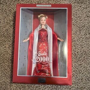 NRFB Barbie 2000